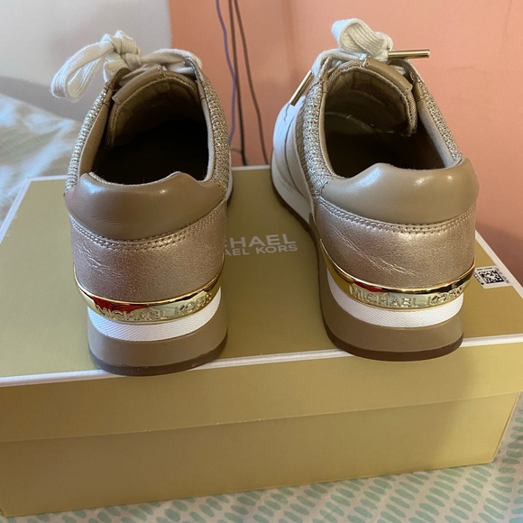 Michael kors sneakers - Picture 2 of 3